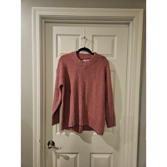 Old Navy Pink Crew Neck Sweater - Picture 2 of 6